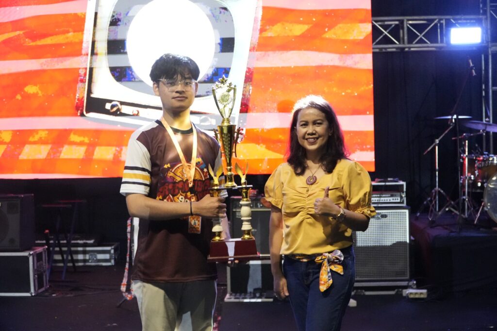 Mahasiswa UHT Unjuk Talenta di PASTA 2025, Meriahkan Dies Natalis ke-27 FKG