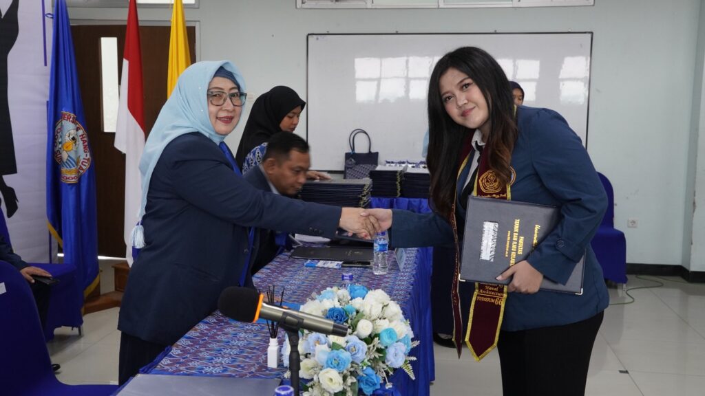 Yudisium ke-66 Fakultas Teknik dan Ilmu Kelautan Universitas Hang Tuah: Cetak Lulusan Unggul dan Berkarakter Maritim