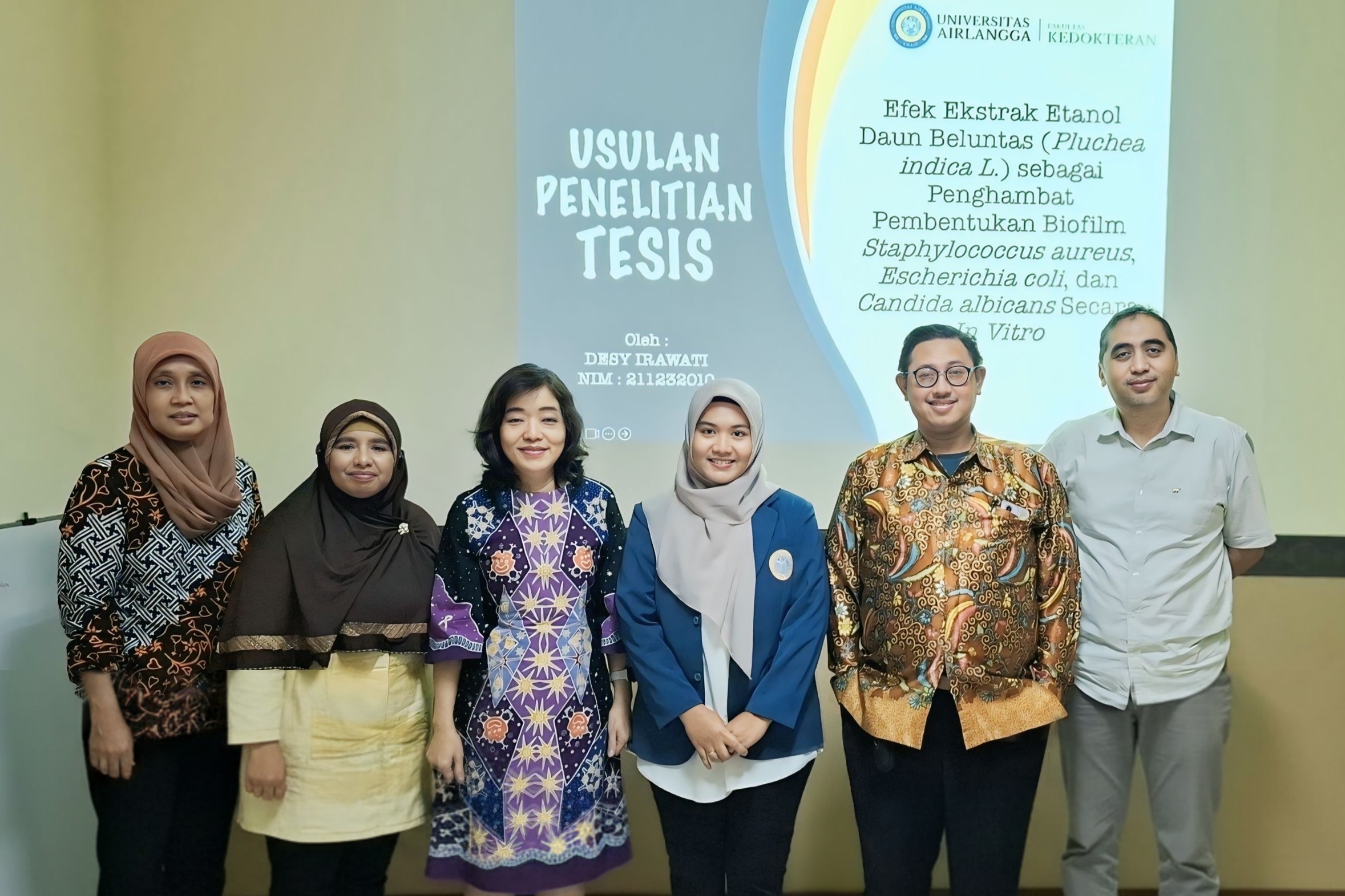 FOTO AKADEMIK