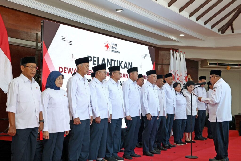 Pelantikan Pengurus PMI Surabaya 2026–2031, Wali Kota Eri Cahyadi Dorong Sinergi dengan Kampung Pancasila
