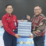 Coaching ideasi P2MW (Program Pembinaan Mahasiswa Wirausaha) UHT