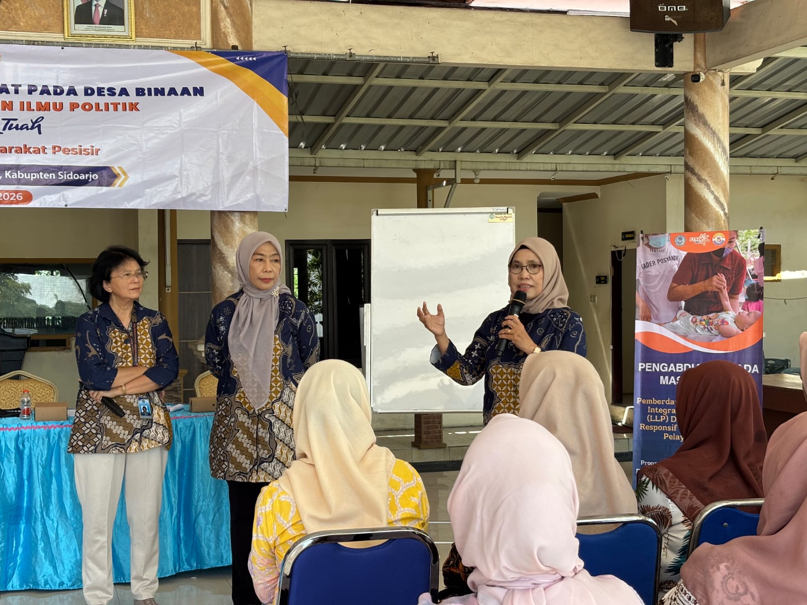 Sukseskan Integrasi Layanan Primer, FISIP UHT Dorong Kader Posyandu Gisik Cemandi Jadi Aktor Kebijakan