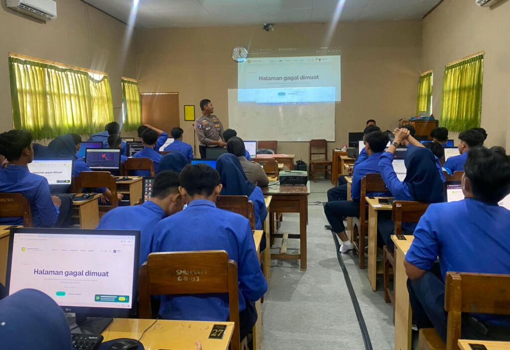 Polres Jombang Sosialisasikan Pemanfaatan AI Secara Bijak kepada Pelajar SMA PGRI 1 Jombang