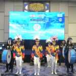 Drumband Gita Jala Sena Gebrak Surabaya Marketing Week 2026, UHT Tampilkan Semangat Maritim dan Riset Berdampak